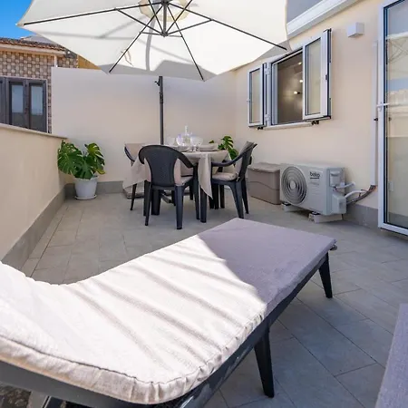Retroscena Διαμέρισμα